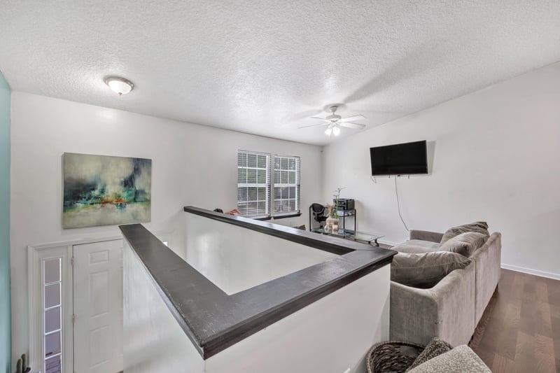 Photo 5 of 8336 Homeport Ct, Jacksonville, FL 32244, photographed by Megapixeler