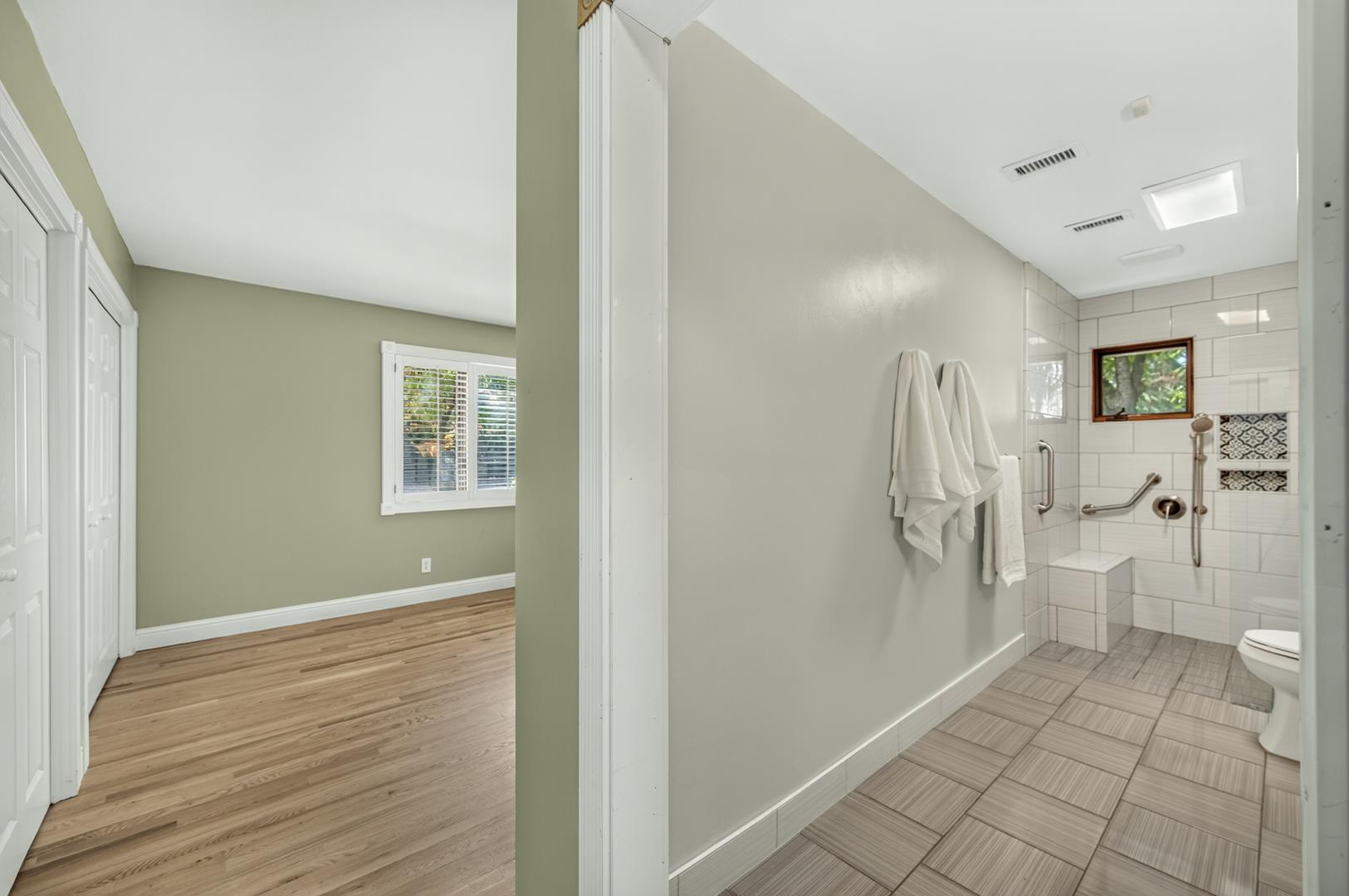 505 E Swift Ave, photo 61