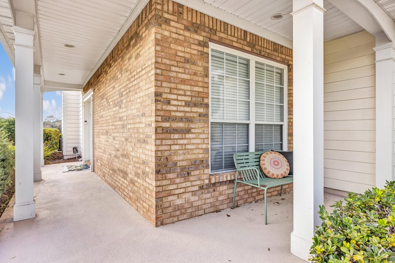 Photo 5 of 3954 Lionheart Dr, Jacksonville, FL 32216, photographed by Megapixeler