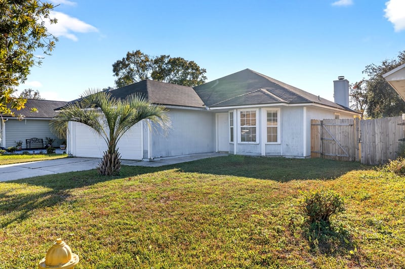 Photo 2 of 11170 Wandering Oaks Dr, Jacksonville, FL 32257, photographed by Megapixeler
