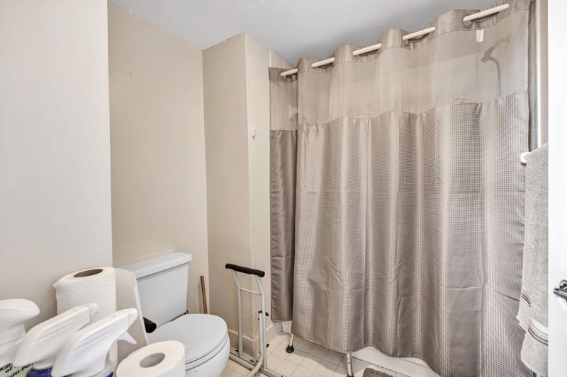 Photo 20 of 202 St Johns Ave unit 103b, Green Cove Springs, FL 32043, photographed by Megapixeler