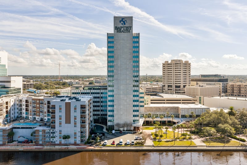 Photo 2 of 841 Prudential Dr, Jacksonville, FL 32207, photographed by Megapixeler