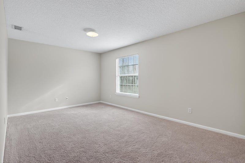 Den at 1908 Tuscan Oaks Ct, Orange Park, FL 32003