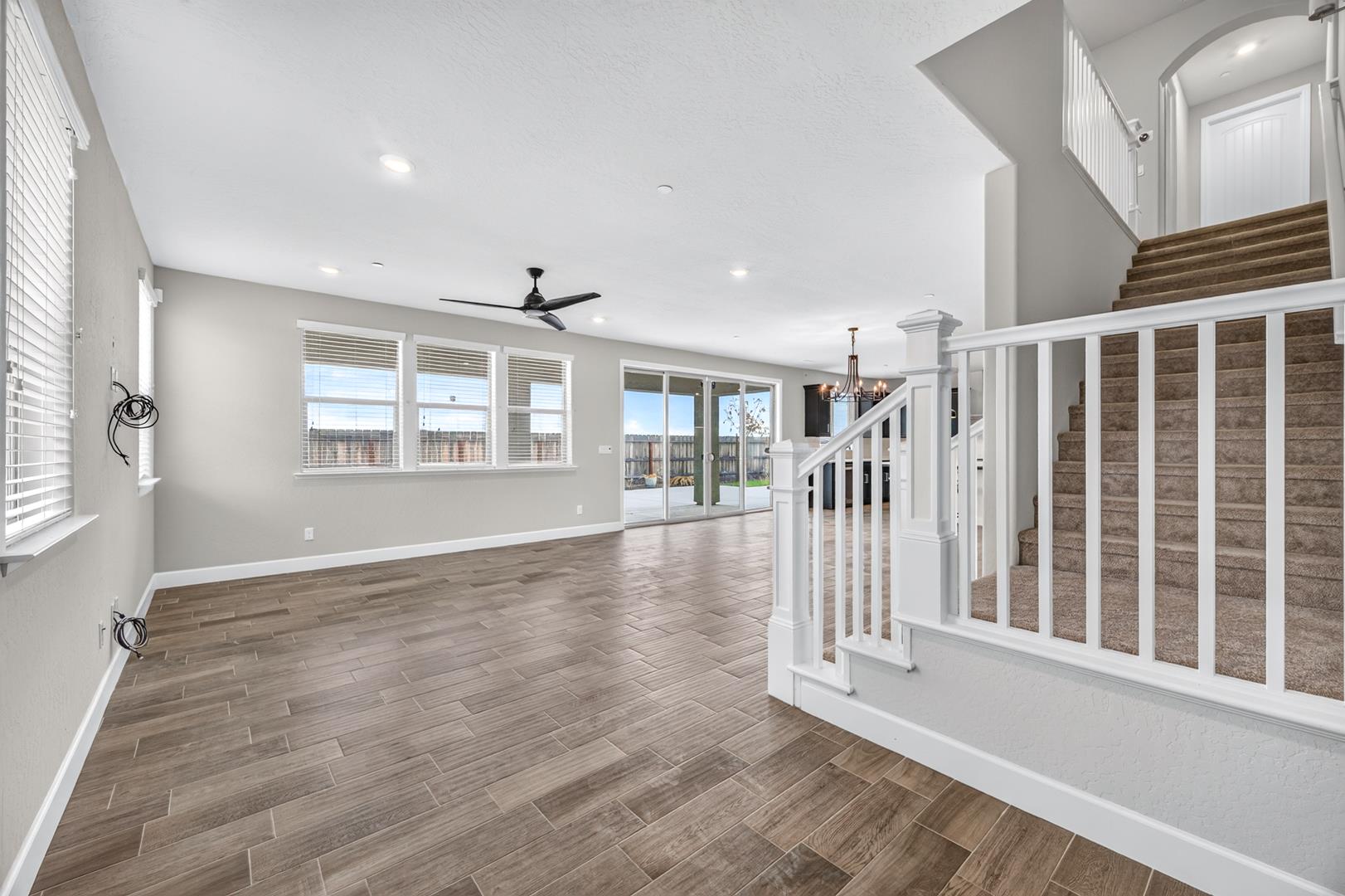 20175 Hazelwood Ln, photo 19