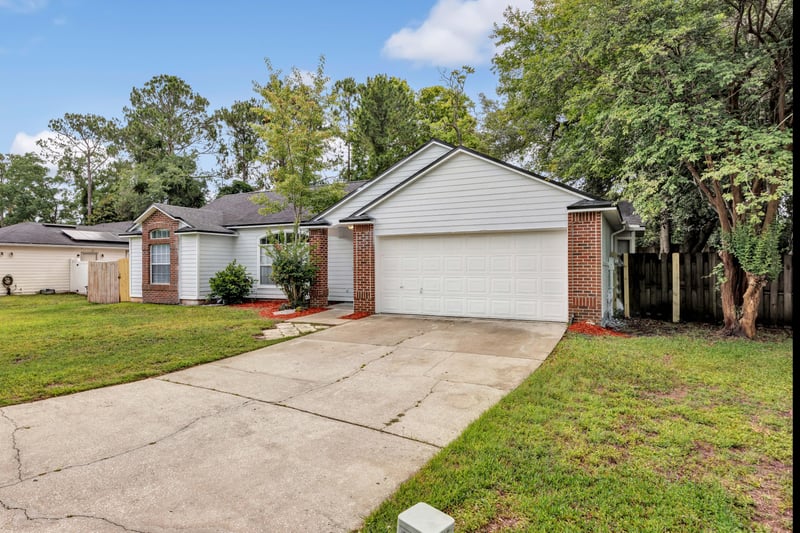 Photo 2 of 9100 Castle Rock Dr, Jacksonville, FL 32221, photographed by Megapixeler