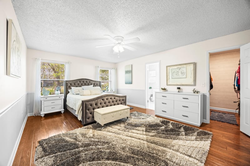 Photo 30 of 10928 Copper Hill Dr, Jacksonville, FL 32218, photographed by Megapixeler