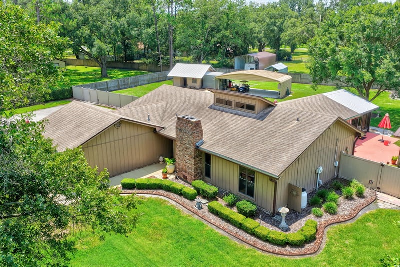 Photo 6 of 1555 Surrey Glen Cove, Middleburg, FL 32068, photographed by Megapixeler