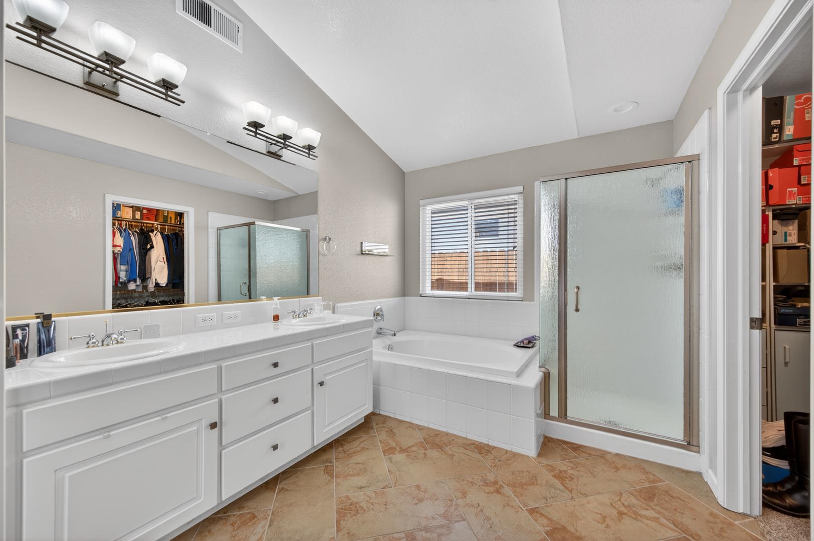 2567 E Tarragon Way, photo 39