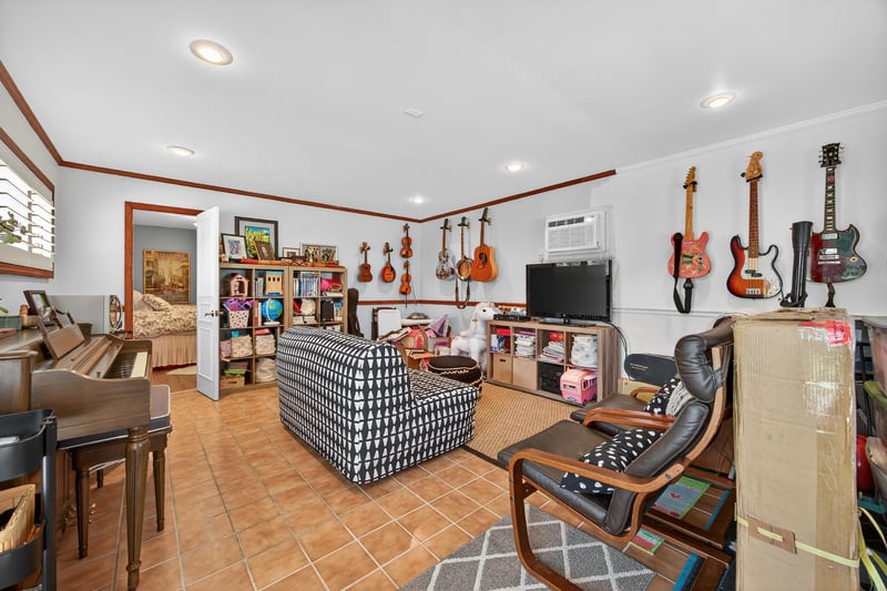 Photo 31 of 1152 Mapleton Rd, Jacksonville, FL 32207, photographed by Megapixeler