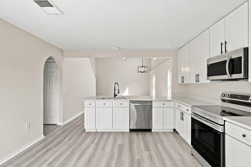 Photo 19 of 6614 Gentle Oaks Dr N, Jacksonville, FL 32244, photographed by Megapixeler