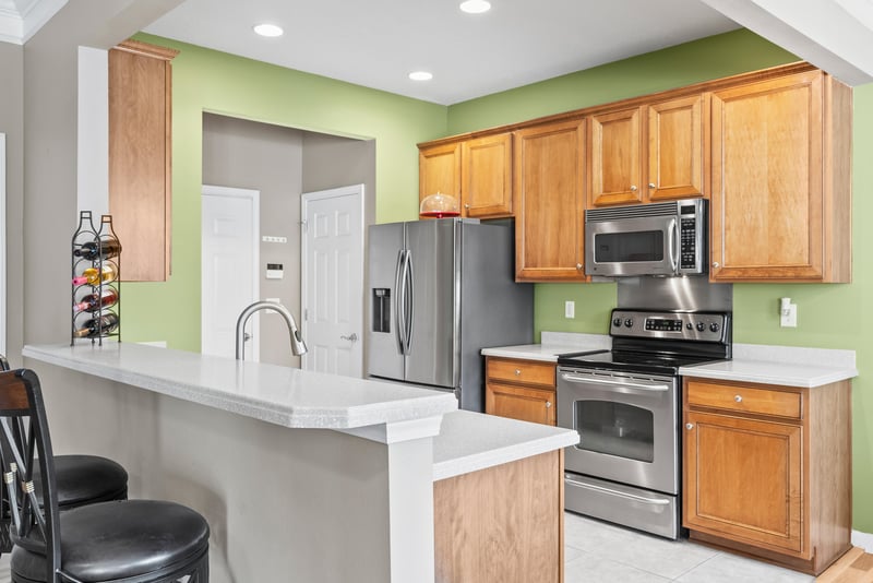 Photo 10 of 6415 Autumn Berry Cir, Jacksonville, FL 32258, photographed by Megapixeler