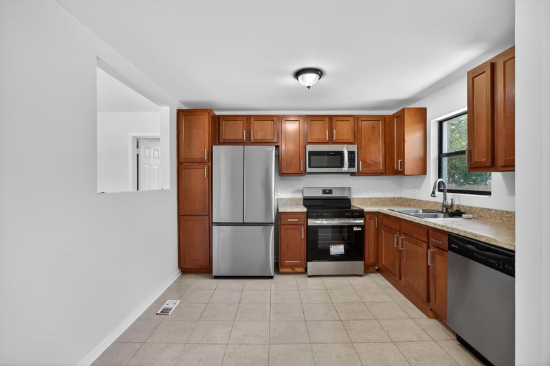 Photo 14 of 3248 Shetland Rd W, Jacksonville, FL 32277, photographed by Megapixeler