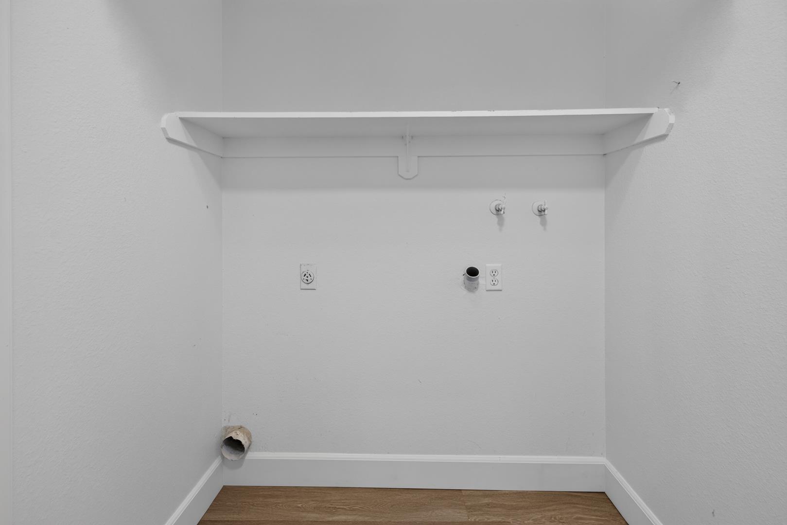 1657 Willow Ave, photo 38