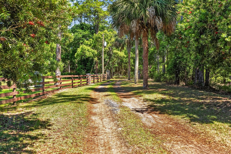 Photo 81 of 163 Sunny Ln, Pomona Park, FL 32181, photographed by Megapixeler
