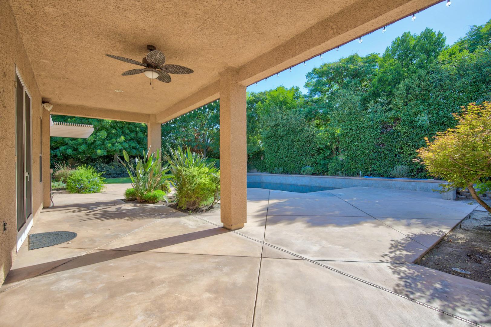 11 W Jordan Ave, photo 74