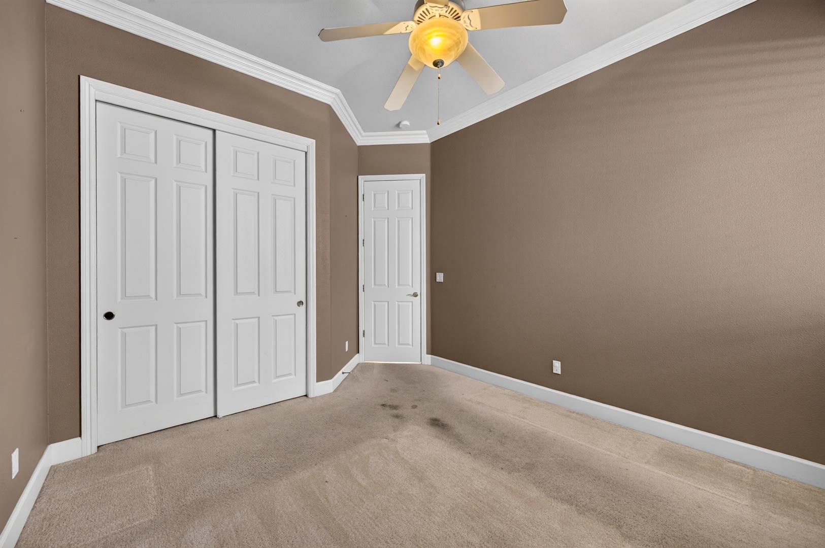 11 W Jordan Ave, photo 55