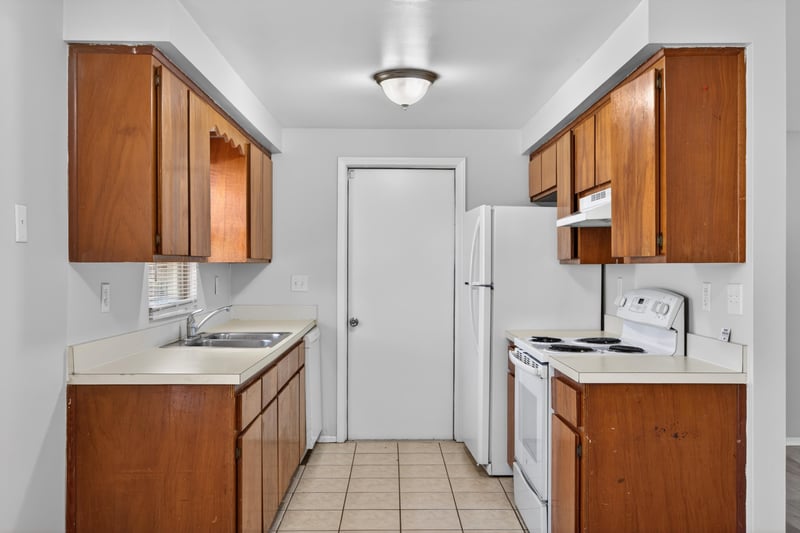 Photo 9 of 1675 Mary Beth Dr, Middleburg, FL 32068, photographed by Megapixeler