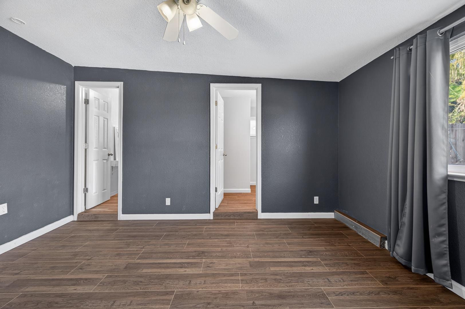 1524 W Fountain Way, photo 43