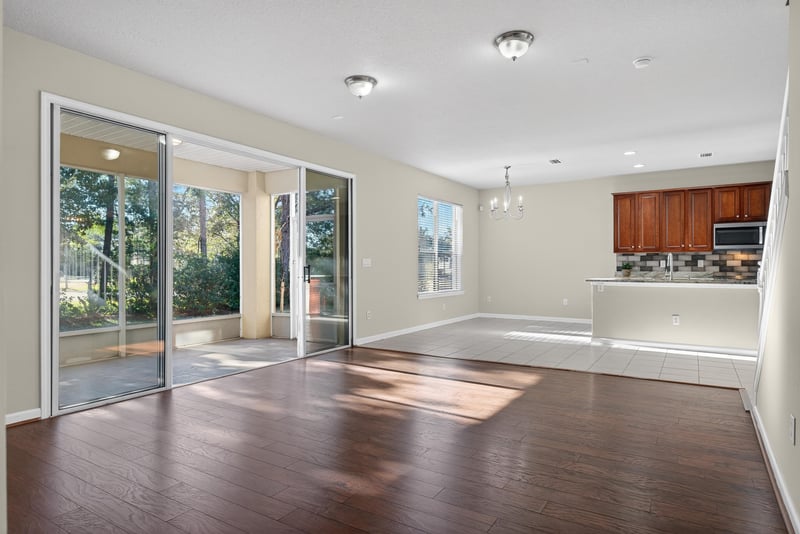 Photo 15 of 3902 Highgate Ct, Jacksonville, FL 32216, photographed by Megapixeler