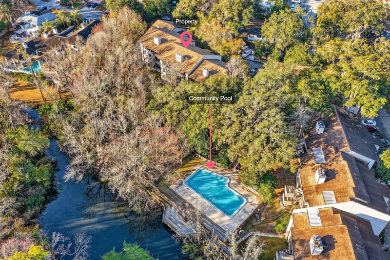 Photo 2 of 1604 Arcadia Dr, Jacksonville, FL 32207, photographed by Megapixeler