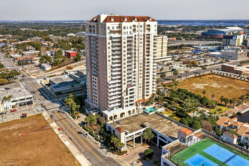 Photo 8 of 400 E Bay St #1502, Jacksonville, FL 32202, photographed by Megapixeler
