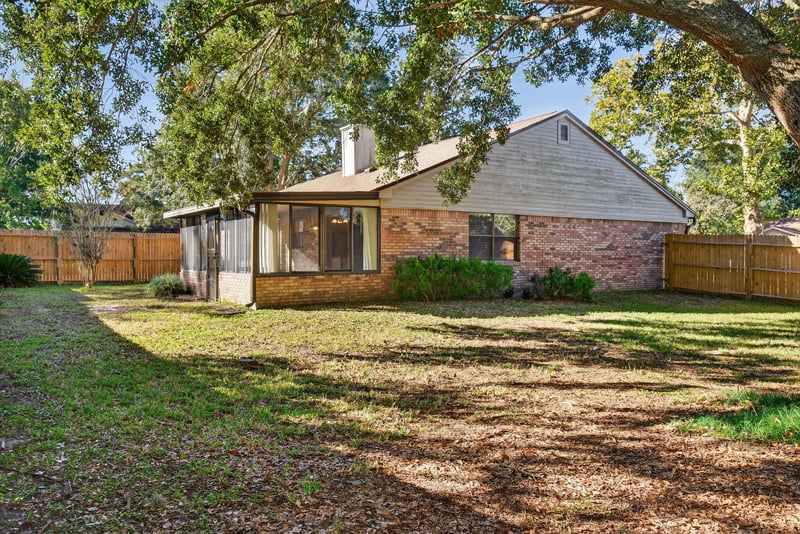 Photo 36 of 603 Benjamin Harrison St, Orange Park, FL 32073, photographed by Megapixeler