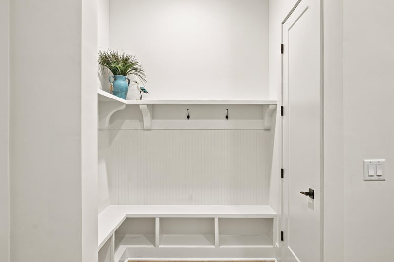 Mudroom with hooks and open shelving at 907 Seagrove Dr, Ponte Vedra Beach, FL 32081