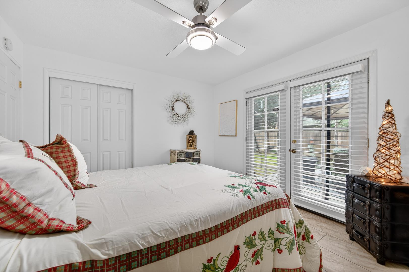 1334 Karen Ave, photo 25