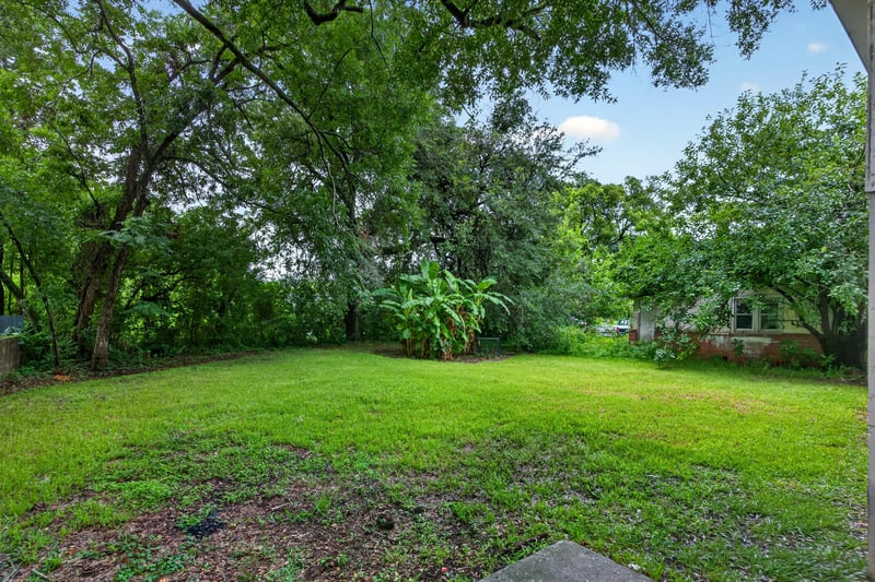 Photo 42 of 1811 Whitner St, Jacksonville, FL 32209, photographed by Megapixeler