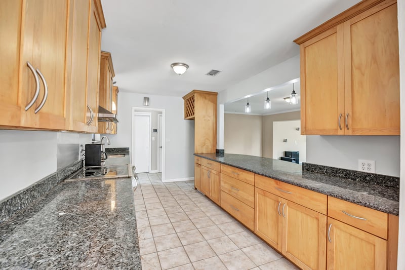 Photo 14 of 3345 Eunice Rd, Jacksonville, FL 32250, photographed by Megapixeler