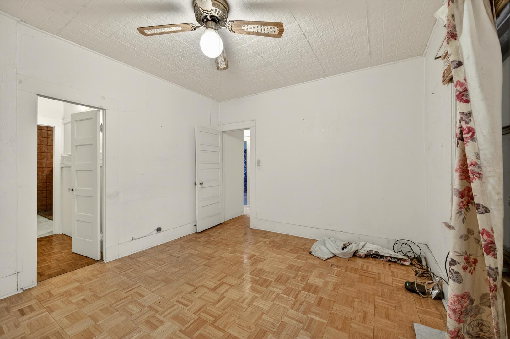 435 N Alta Ave, photo 44