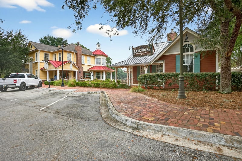 Photo 66 of 1939 Eagles Point Dr, Orange Park, FL 32065, photographed by Megapixeler