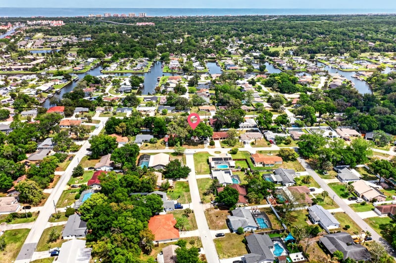 Photo 2 of 8 Fernwood Ln, Palm Coast, FL 32137, photographed by Megapixeler