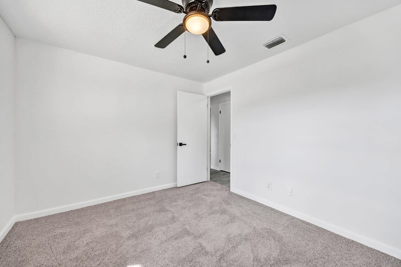 Photo 25 of 947 Grove Park Dr E, Orange Park, FL 32073, photographed by Megapixeler