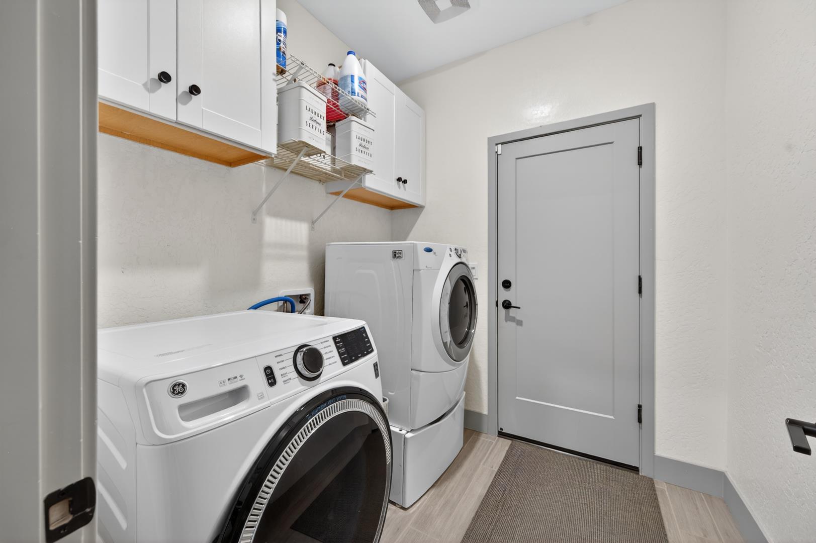 2086 N Phillip Ave, photo 39