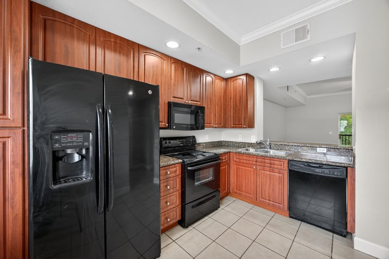 Photo 5 of 9745 Touchton Rd unit 1224, Jacksonville, FL 32246, photographed by Megapixeler