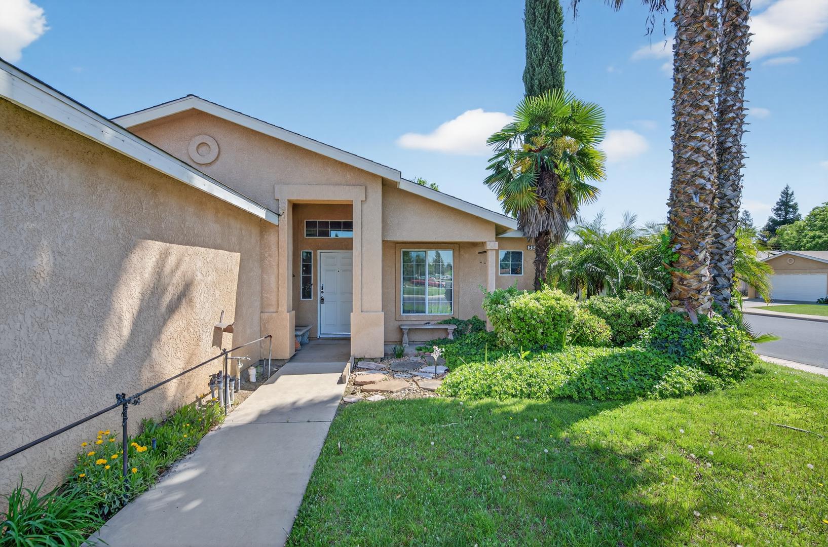 2335 Golden Ave, photo 22