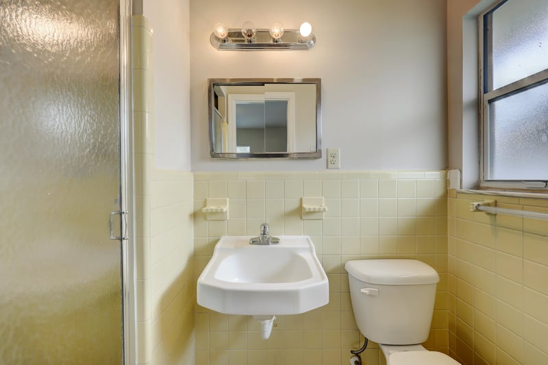 Primary Bath at 803 Barbados Rd, Jacksonville, FL 32216