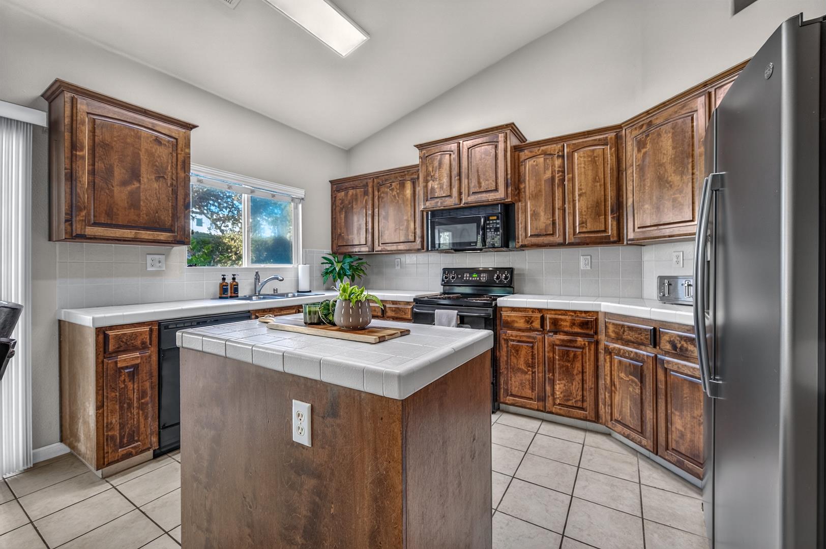 1190 E Carnoustie Ave, photo 32