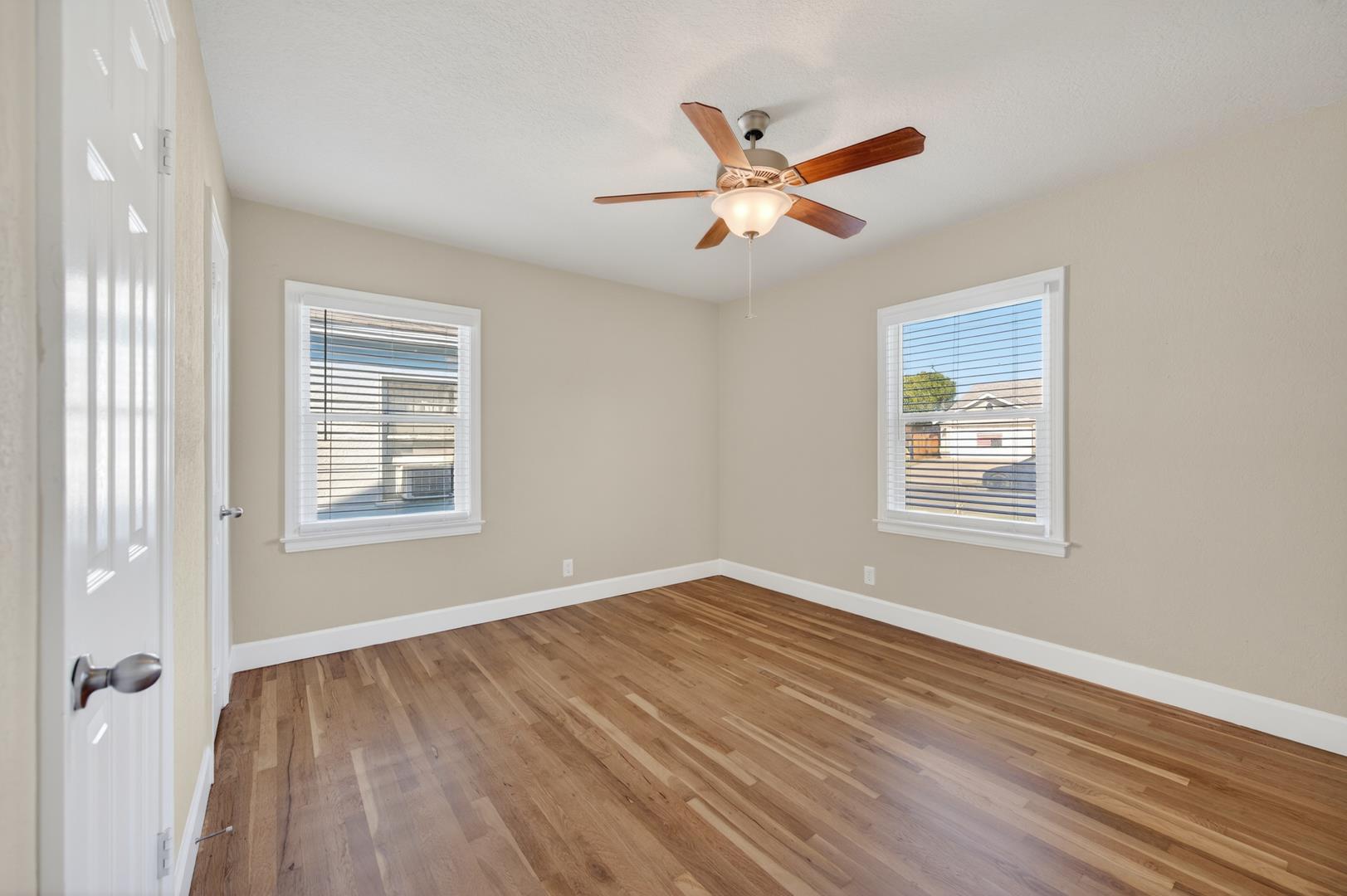 1146 E Cortland Ave, photo 21