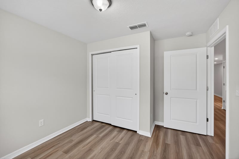 Photo 33 of 7650 Mailes Ct, Jacksonville, FL 32210, photographed by Megapixeler