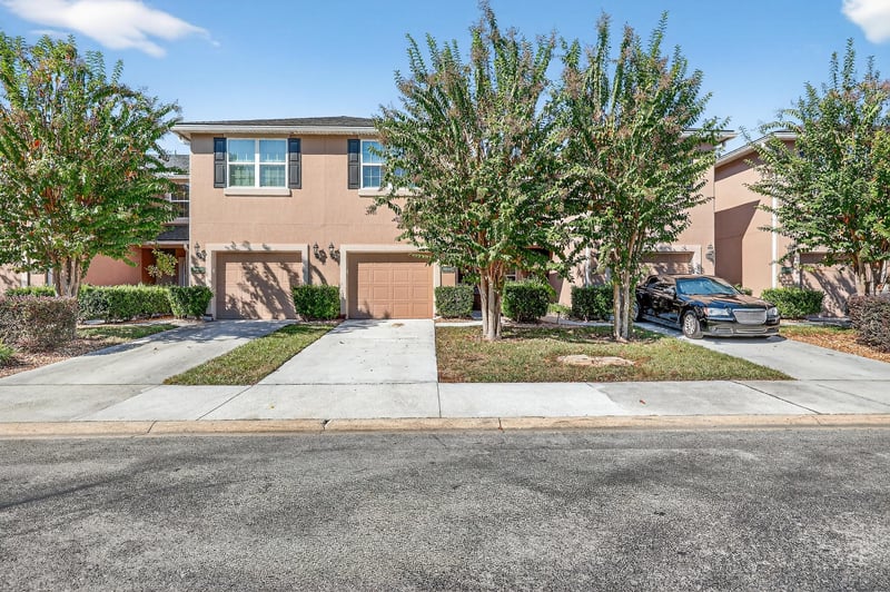 Front at 3910 Buckthorne Dr, Orange Park, FL 32065