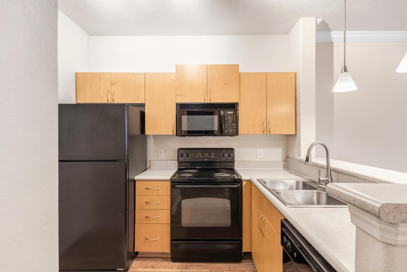 Photo 5 of 8290 Gate Pkwy W unit 108, Jacksonville, FL 32216, photographed by Megapixeler