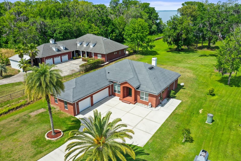 Photo 3 of 5577 Dianthus St, Green Cove Springs, FL 32043, photographed by Megapixeler
