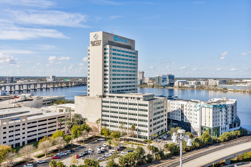 Photo 3 of 841 Prudential Dr, Jacksonville, FL 32207, photographed by Megapixeler