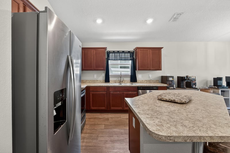 Photo 9 of 7841 Wyoming St, Jacksonville, FL 32220, photographed by Megapixeler
