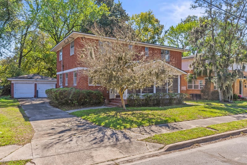 Photo 5 of 3150 Belden Cir, Jacksonville, FL 32207, photographed by Megapixeler