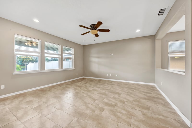 Photo 13 of 12237 Woodview Dr, Jacksonville, FL 32246, photographed by Megapixeler