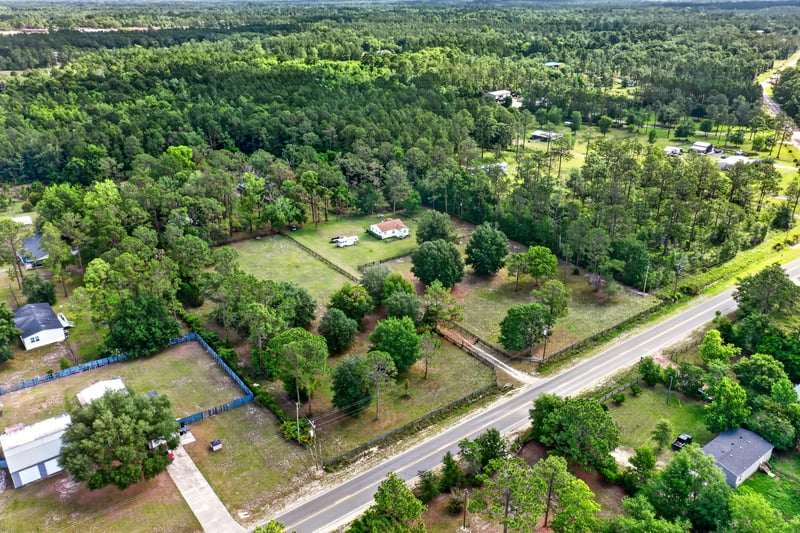 Photo 27 of 5214 Carter Spencer Rd, Middleburg, FL 32068, photographed by Megapixeler