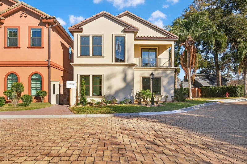 Photo 10 of 8865 La Terrazza Pl, Jacksonville, FL 32217, photographed by Megapixeler